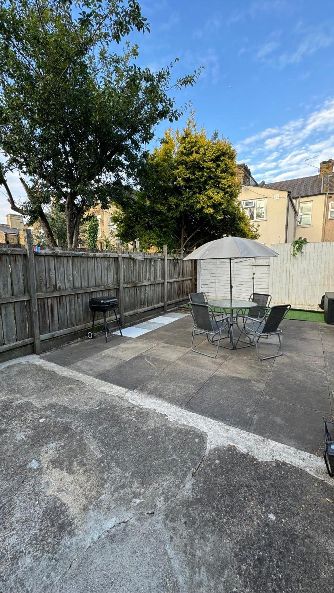Spacious Double In Greater Londres
